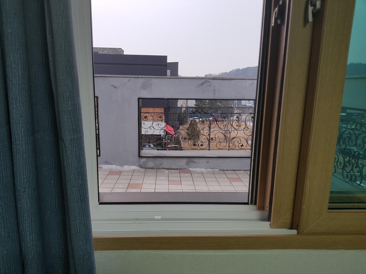 אינצ'ון Buzz Guesthouse מראה חיצוני תמונה
