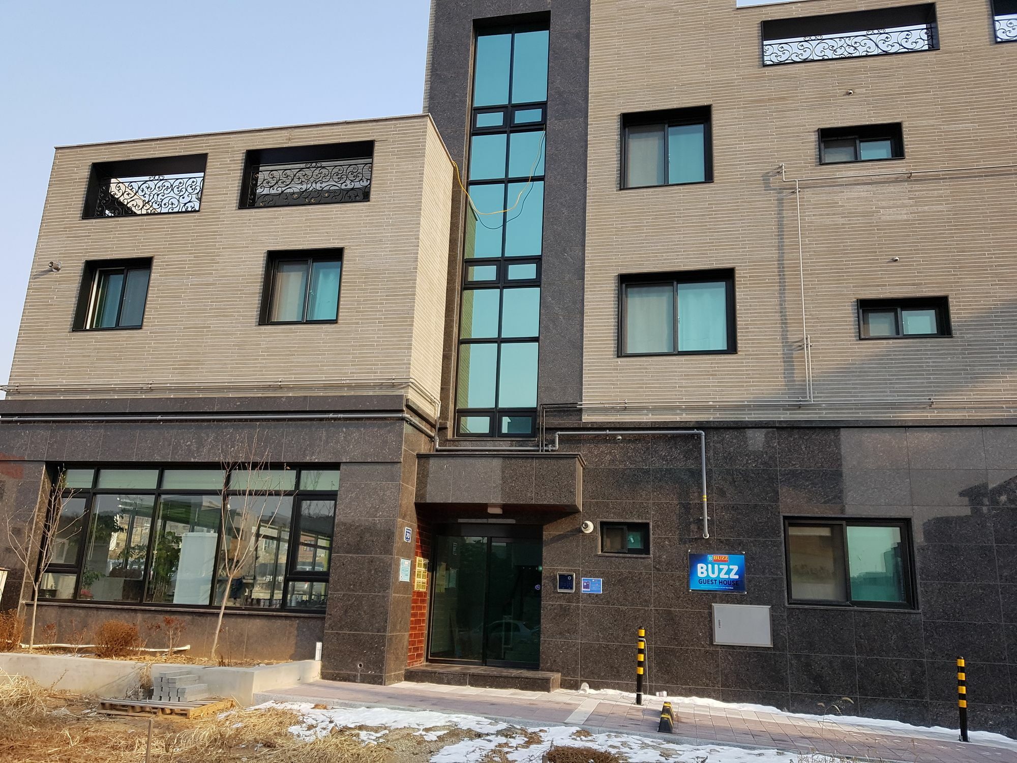 אינצ'ון Buzz Guesthouse מראה חיצוני תמונה